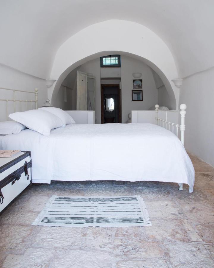 Fikus - The Apulian B&B Ceglie Messapica Ngoại thất bức ảnh